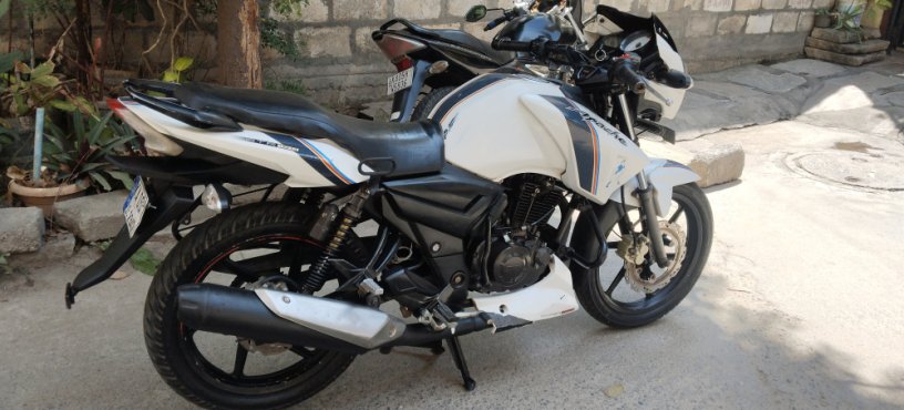 tvs-apache-rtr-160-big-3