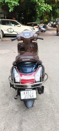 honda-activa-125cc-disk-brake-aly-wheels-smart-digital-showroom-condition-big-2