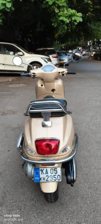 vespa-2018-showroom-condition-clear-document-ct-big-0
