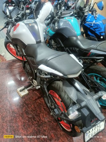 yamaha-mt15-showroom-condition-clear-document-2023-big-1