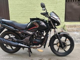 honda-unicorn-2018-excellent-condition-clear-document