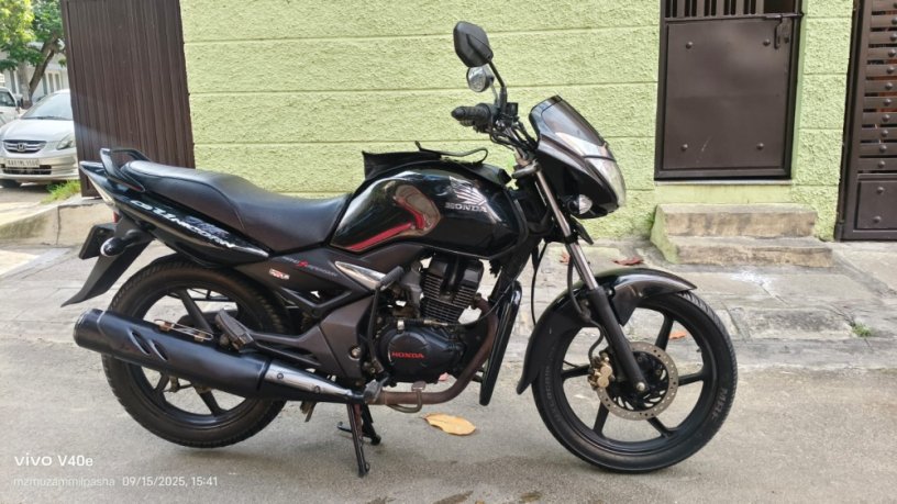 honda-unicorn-2018-excellent-condition-clear-document-big-0