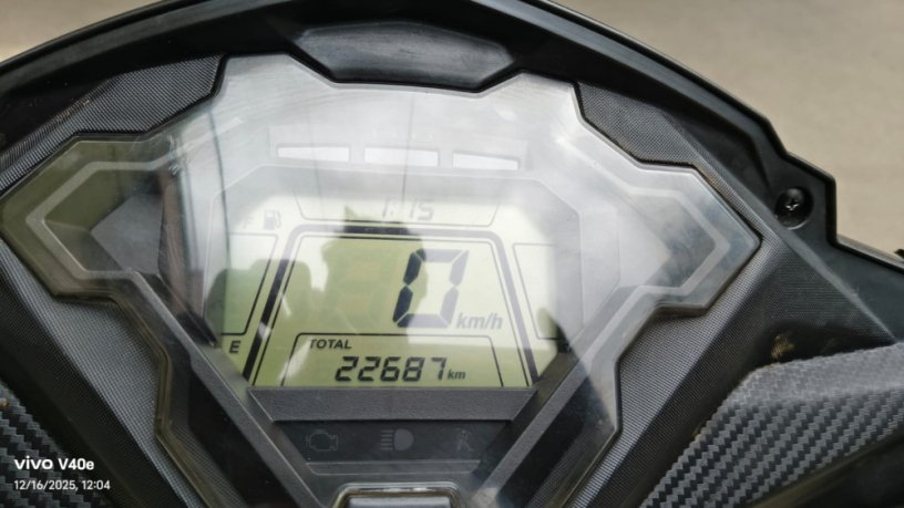 honda-dio-2023-showroom-condition-excellent-condition-smooth-engine-big-0