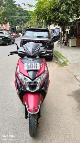 honda-dio-2023-showroom-condition-excellent-condition-smooth-engine-big-4