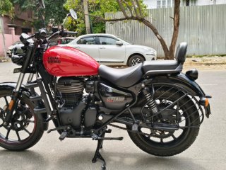 royal-enfield-meteor-2023-showroom-condition-excellent-condition-powerful-engine-smooth-riding