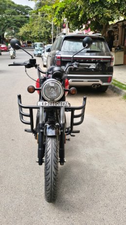 royal-enfield-meteor-2023-showroom-condition-excellent-condition-powerful-engine-smooth-riding-big-4