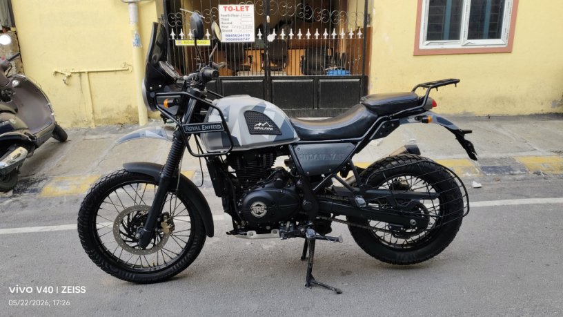 royel-enfield-hemaleya-415-showroom-condition-clear-document-big-3